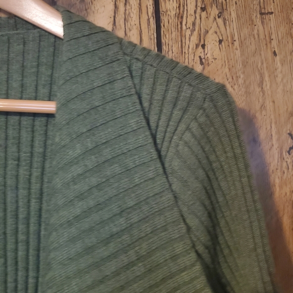 EILEEN FISHER Green Ribbed Merino Wool Open Draped Cardigan - Medium - Picture 3 of 5